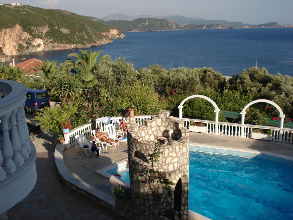 Dolphin Apartments 1 Parga Exterior photo
